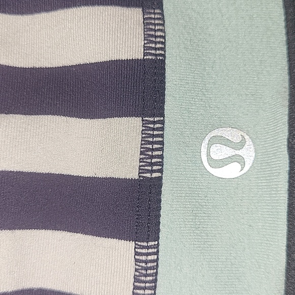 Lululemon Figure Flattering Yoga Pants Reversible Small - Picture 7 of 10